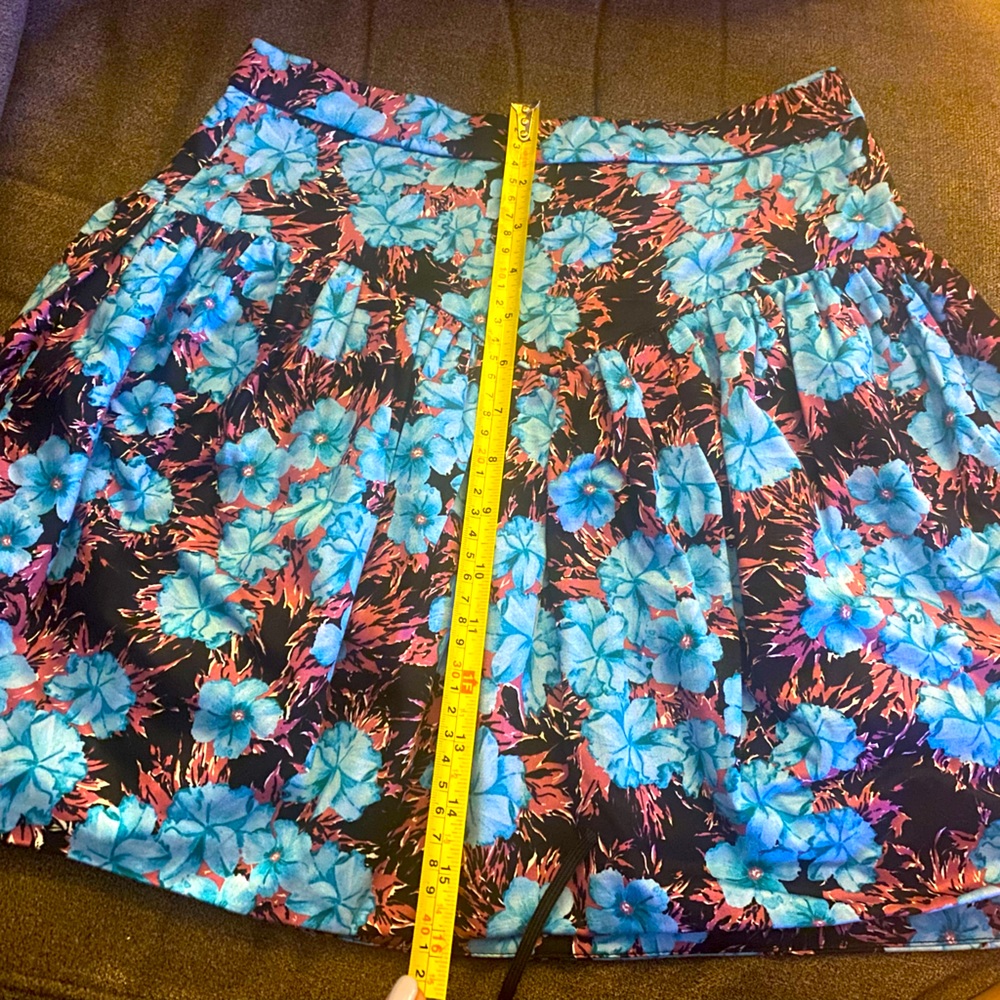 Zara mini skirt size S blue pink black